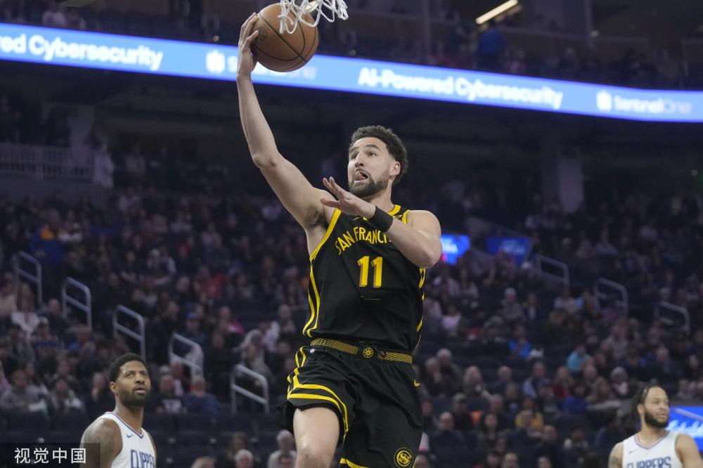 俱乐部和球 俱乐部和球